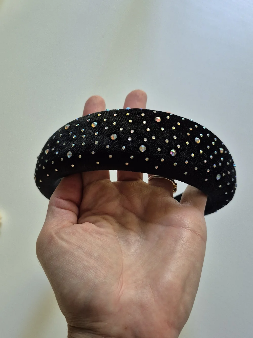 NWOT - Faux Diamond Crystal Black Velvet Headband